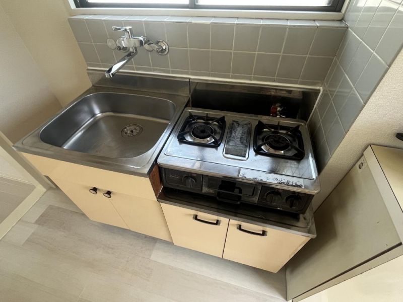 �y�L�b�`���z�@