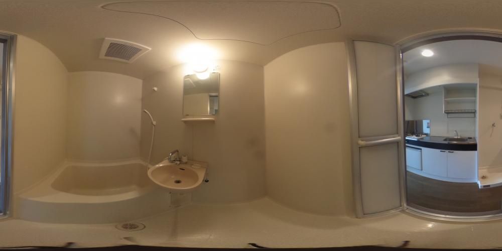 �o�X���[��