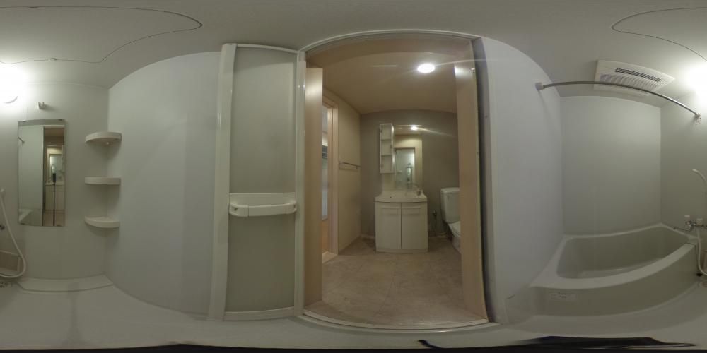 �o�X���[��