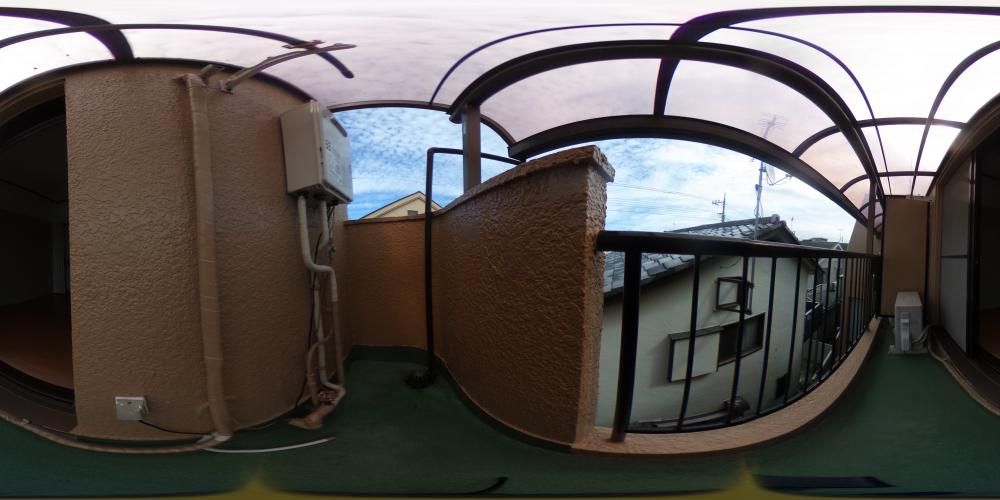 �o���R�j�[