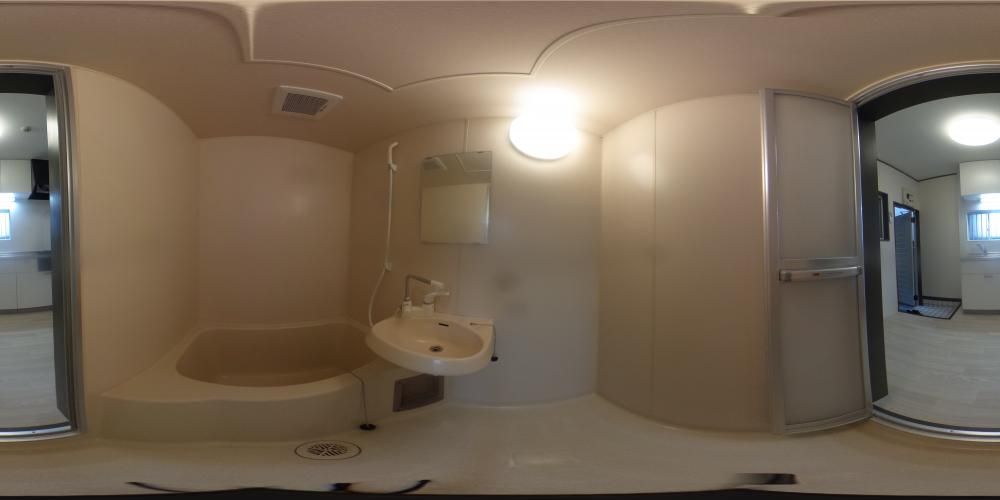 �o�X���[��