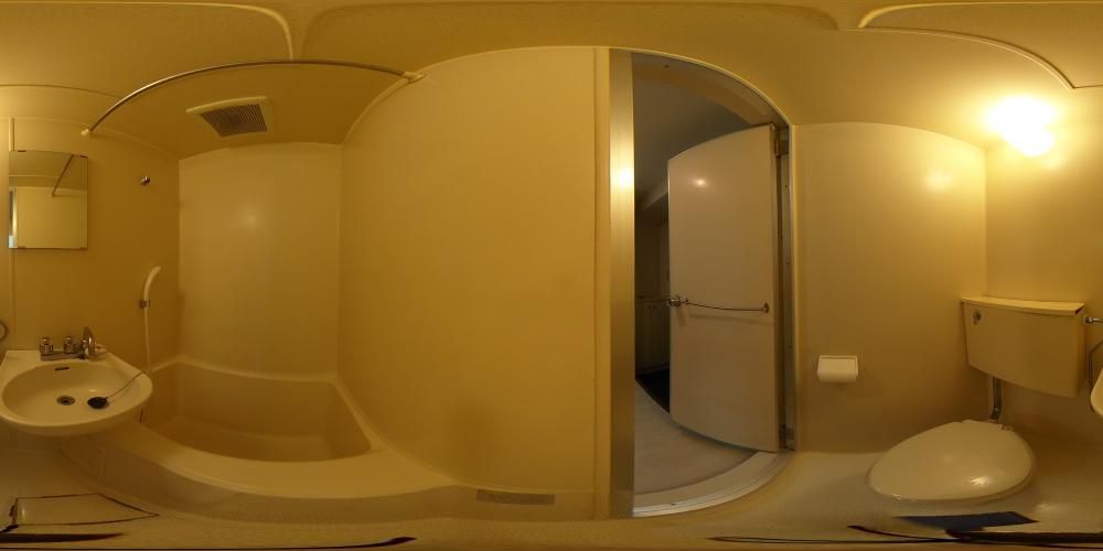 �o�X���[��