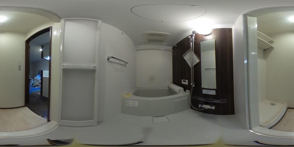 �o�X���[��